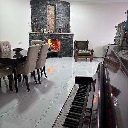 Friendly House Hotel Akhaltsikhe  Kültér fotó