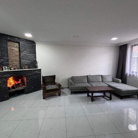 Friendly House Hotel Akhaltsikhe  Kültér fotó